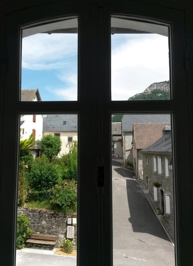 Maison Bergoun Borce Luaran gambar