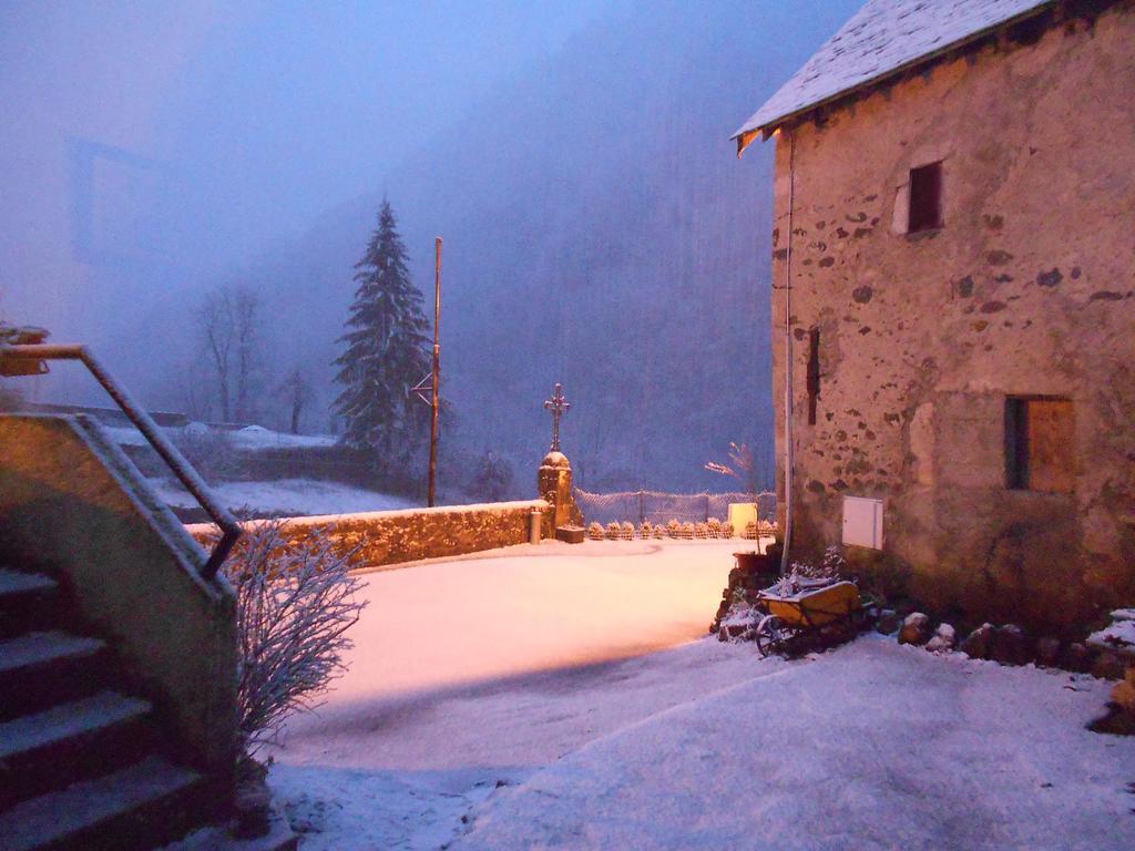 Maison Bergoun Borce Luaran gambar
