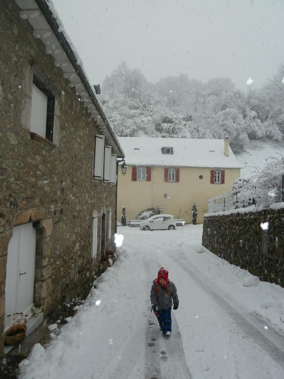 Maison Bergoun Borce Luaran gambar